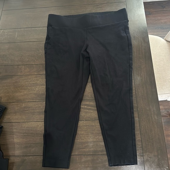 Torrid black skinny pants, size 1 - Picture 1 of 3